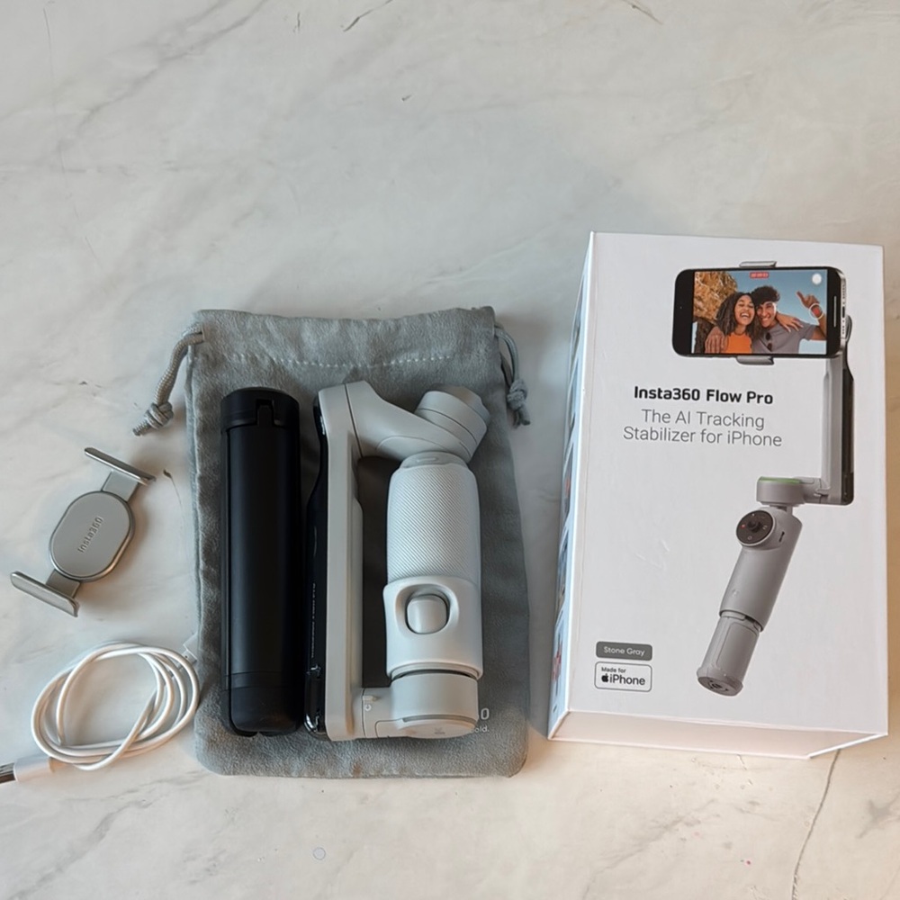 Flow Pro White Camera Stabilizer - Picture 13 of 13